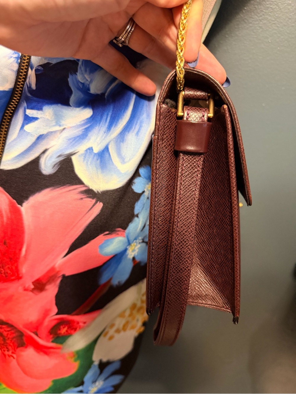 Louis Vuitton Burgundy Taiga Pochette Kourad Clutch Bag - Picture 3 of 14